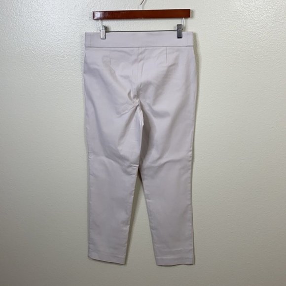 Anne Klein Comfortable Pull-On Khaki Pants - Picture 7 of 9